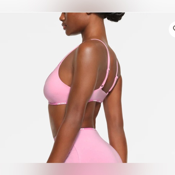 Skims Logo Bralette & Thong Bundle - Picture 6 of 13